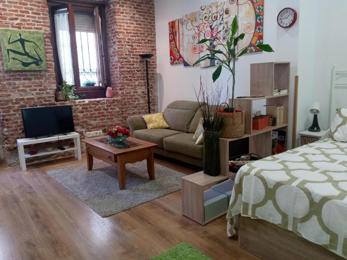 Apartamento Lavapies Al Lado Del Rastro Madrid Exterior photo